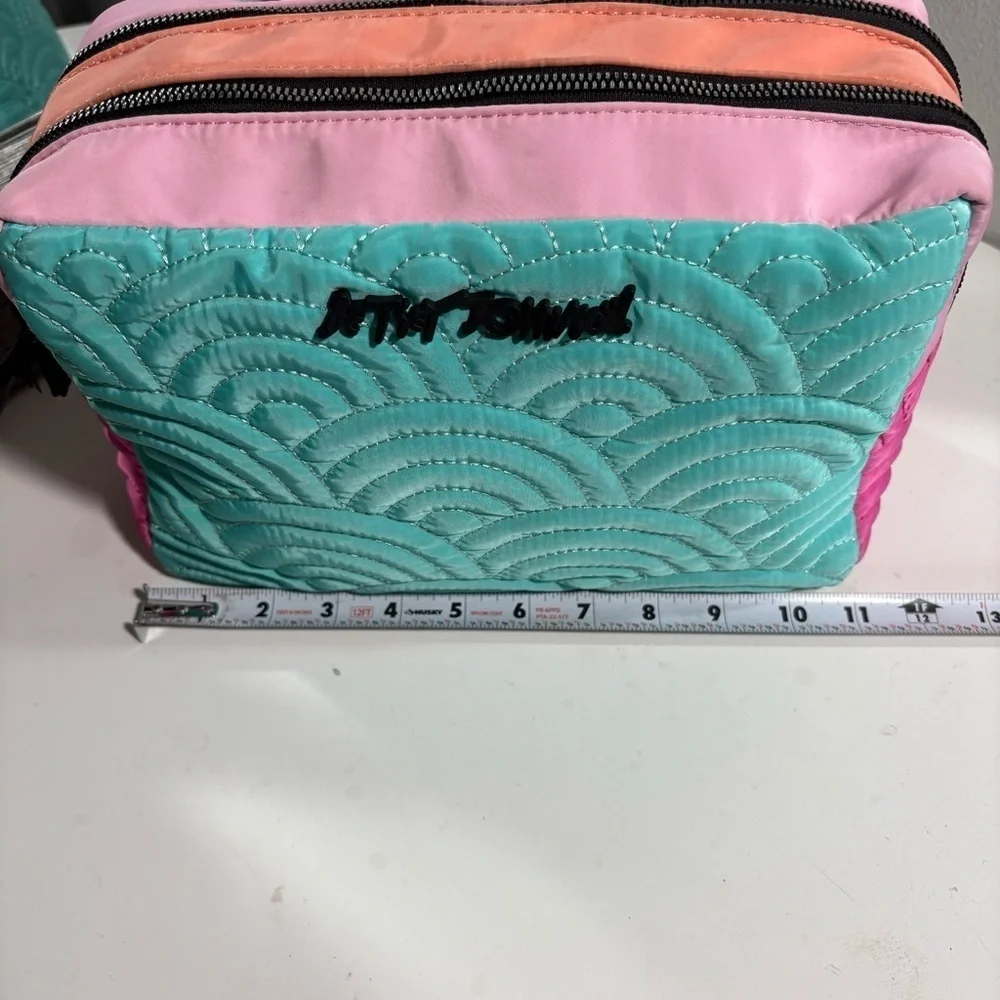 Betsey johnson weekender double zip make-up/toiletries bag